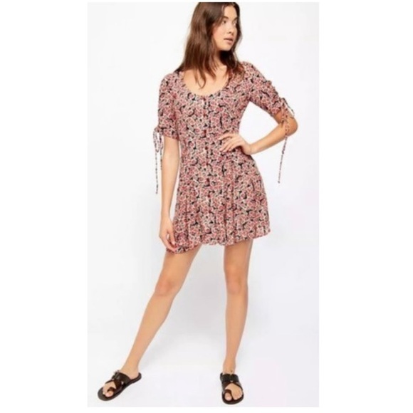 Free People Dresses & Skirts - NWT FREE PEOPLE SCOOP NECK BUTTON DOWN DRESS!